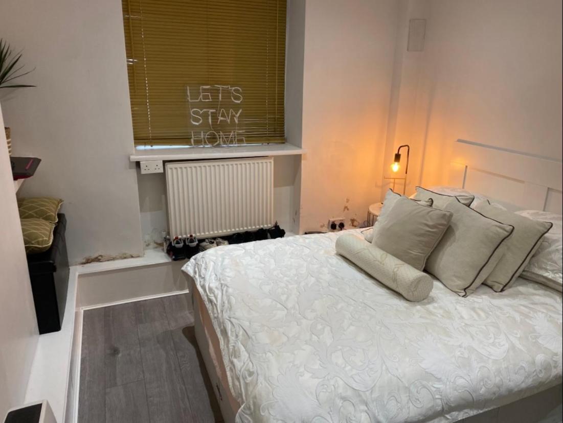 Central Private Double Bedroom In A 2Bedroom Apartment, Connected Via Underground, Overground And Many Bus Routes 伦敦 外观 照片
